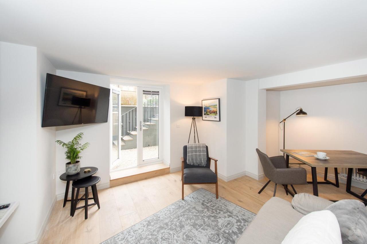 The Burrow By Harrogate Serviced Apartments Exterior photo